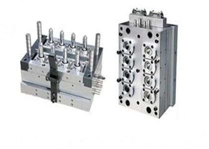 Custom Made Plastic Injection Mold