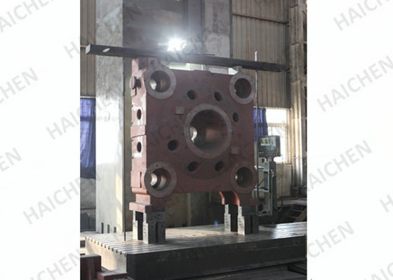 14000 KN PE Home Plastic Injection Molding Machine With Schneider Contactor