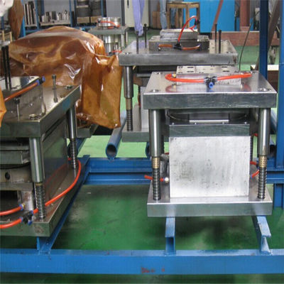 Disposable Aluminum Foil Container Mould , smooth wall multi cavity container