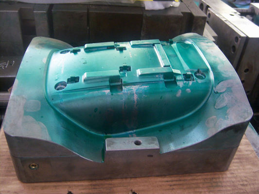 DME HASCO Tooling Plastic Injection Multi Cavity Mold / Hot Runner Mold