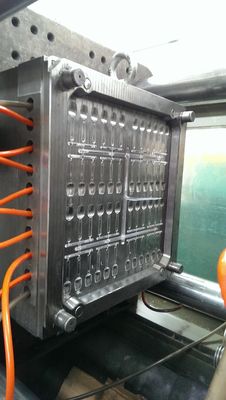 Precision 20 Cavity Home Appliance Mould For PP Plastic Knife Fork