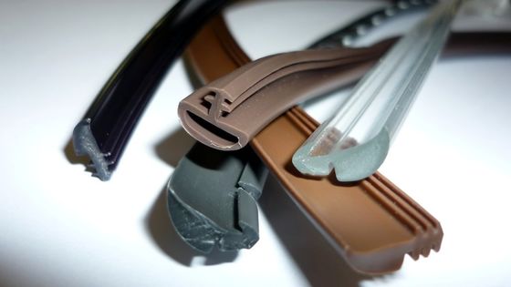 flexible Anti-aging transparent glass weather Plastic Sealing Strip for container