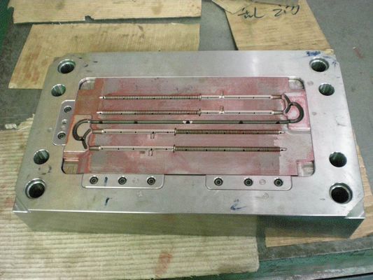High Precision Multi Cavity Plastic Injection Mold Tooling Approved ISO
