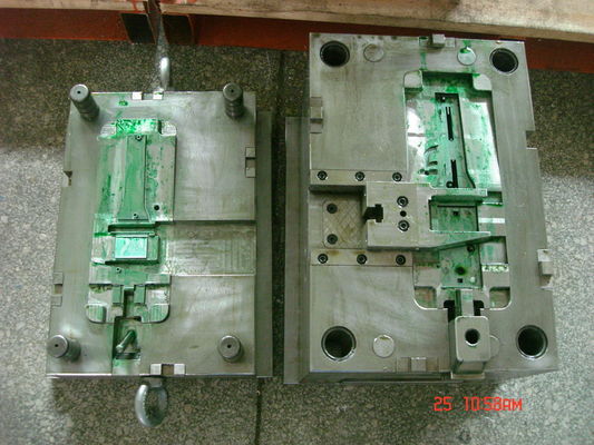 Cold / Hot Runner Injection Mould , 2 - Multi Cavity Plastic Parts with LKM , LYM Base