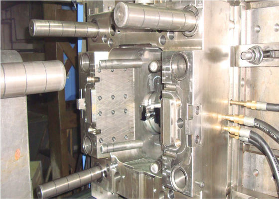 Custom Made Clear Plastic Jar Hot Runner Injection Mold NAK80 Steel